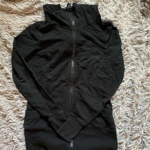 Lululemon ladies long sleeve zip up